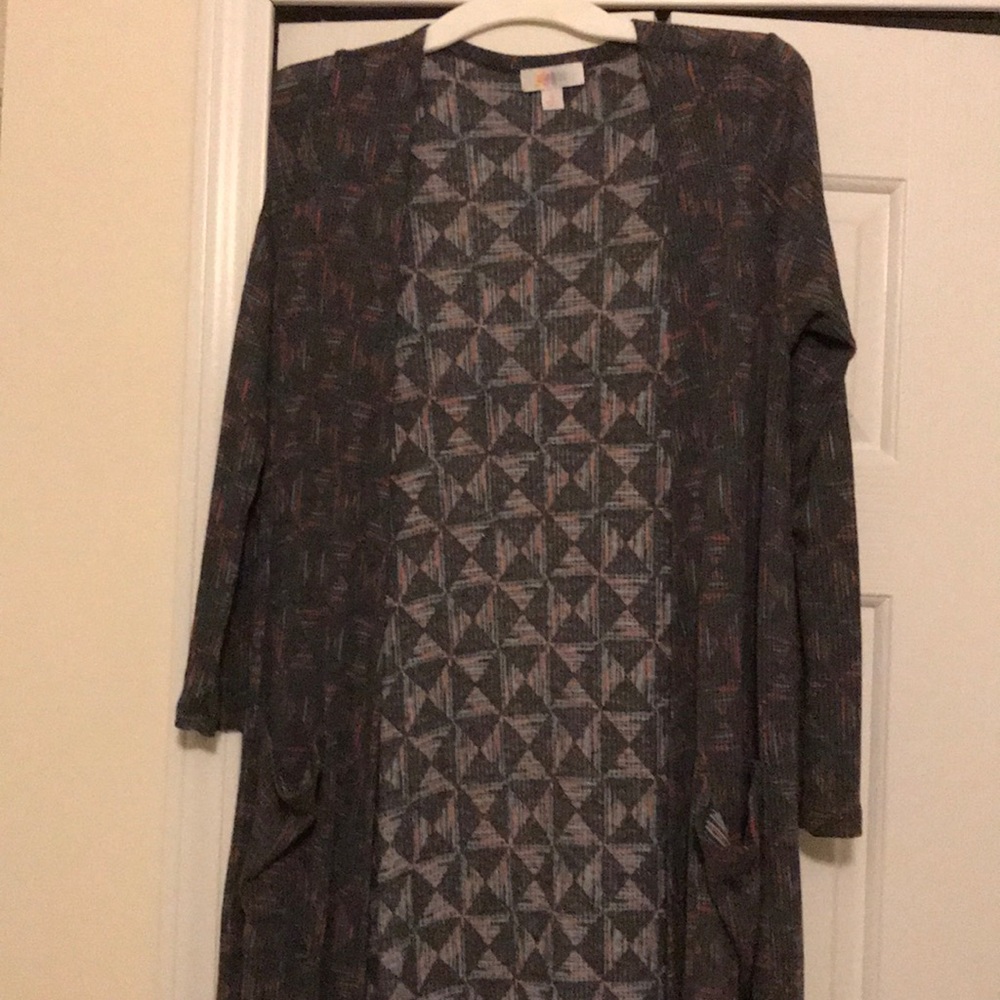 Grey Patterned Lularoe Sarah
